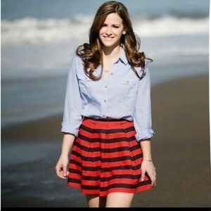 GAP Red & Navy Blue Stripe Flirty Pleated Skirt Size 8